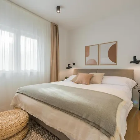 Auni Perla - Heated Pool - Rooftop - Seaview - *