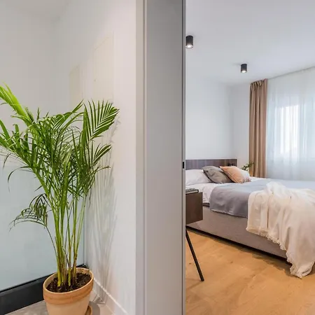 Auni Perla - Heated Pool - Rooftop - Seaview - *