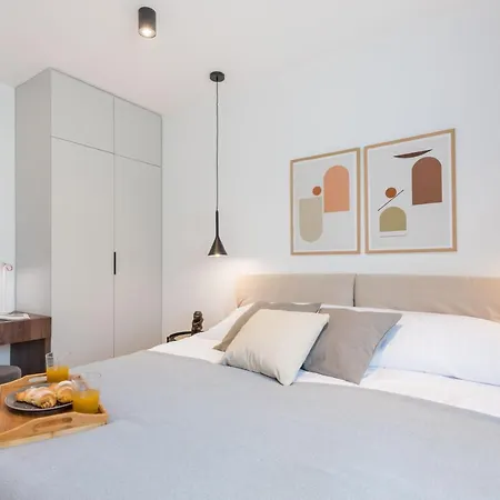 Villa Auni Perla - Heated Pool - Rooftop - Seaview - Kastela